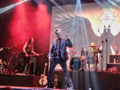 Festival performance by Lacrimosa on 3 May in 
São Paulo --
Photo by Eduardo Ganança
