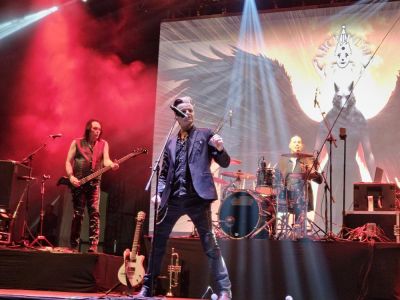 Festival performance by Lacrimosa on 3 May in 
São Paulo --
Photo by Eduardo Ganança
