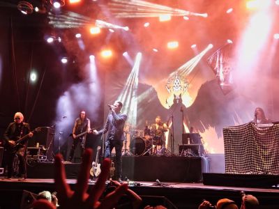 Festival performance by Lacrimosa on 3 May in 
São Paulo --
Photo by Eduardo Ganança
