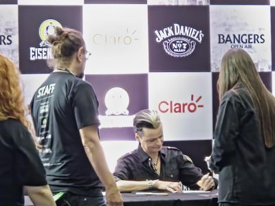 Festival performance by Lacrimosa on 3 May in 
São Paulo --
Photo by Eduardo Ganança
