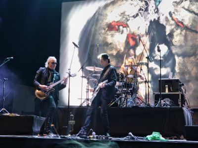 Festival performance by Lacrimosa on 3 May in 
São Paulo --
Photo by Eduardo Ganança
