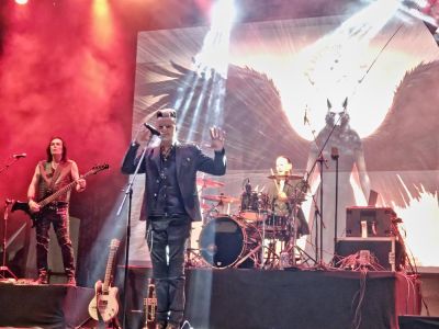 Festival performance by Lacrimosa on 3 May in 
São Paulo --
Photo by Eduardo Ganança
