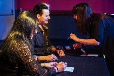 Meet and greet in Buenos Aires
Photo by medebiassi
