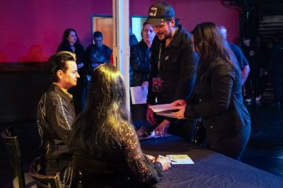 Meet and greet in Buenos Aires
Photo by medebiassi
