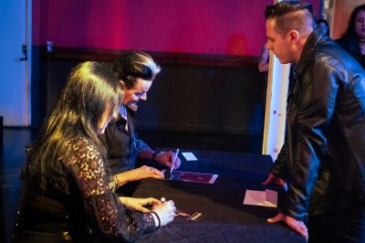 Meet and greet in Buenos Aires
Photo by medebiassi
