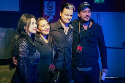 Meet and greet in Buenos Aires
Photo by medebiassi
