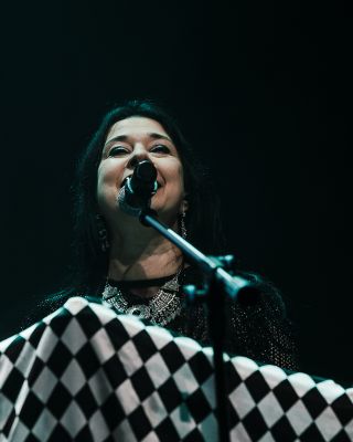 26 May, 2025  ·  Teatro Cariola, Santiago
© ☺ Miguel Fuentes O
