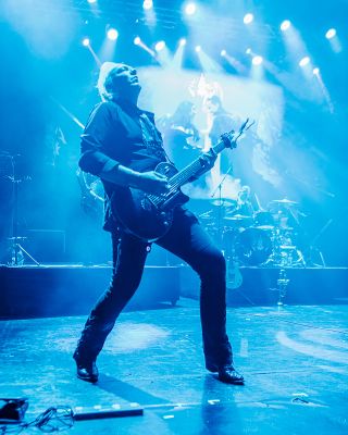 26 May, 2025  ·  Teatro Cariola, Santiago
© ☺ Miguel Fuentes O
