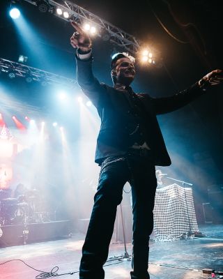 26 May, 2025  ·  Teatro Cariola, Santiago
© ☺ Miguel Fuentes O
