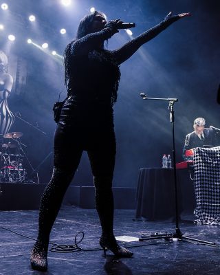 26 May, 2025  ·  Teatro Cariola, Santiago
© ☺ Miguel Fuentes O
