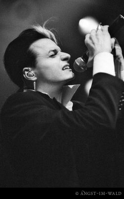 © Angst-Im-Wald
Keywords: lacrimosa,angst im wald