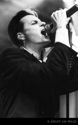 © Angst-Im-Wald
Keywords: lacrimosa,angst im wald