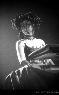 © Angst-Im-Wald
Keywords: lacrimosa,angst im wald